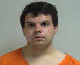 Couple with dozens of open fraud cases arrested again in Reedsburg, police say